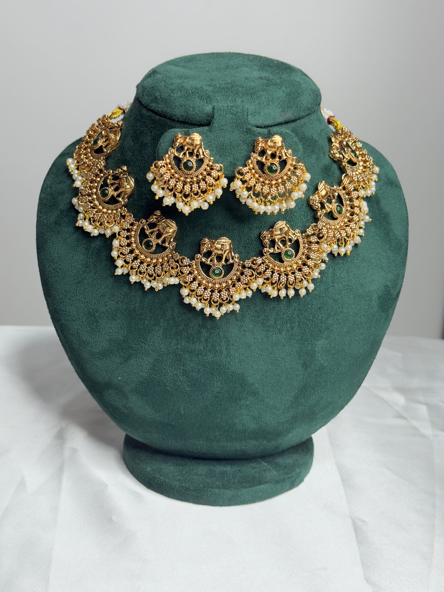 Antique elephant Gold Necklace Set with Pearl
Drops