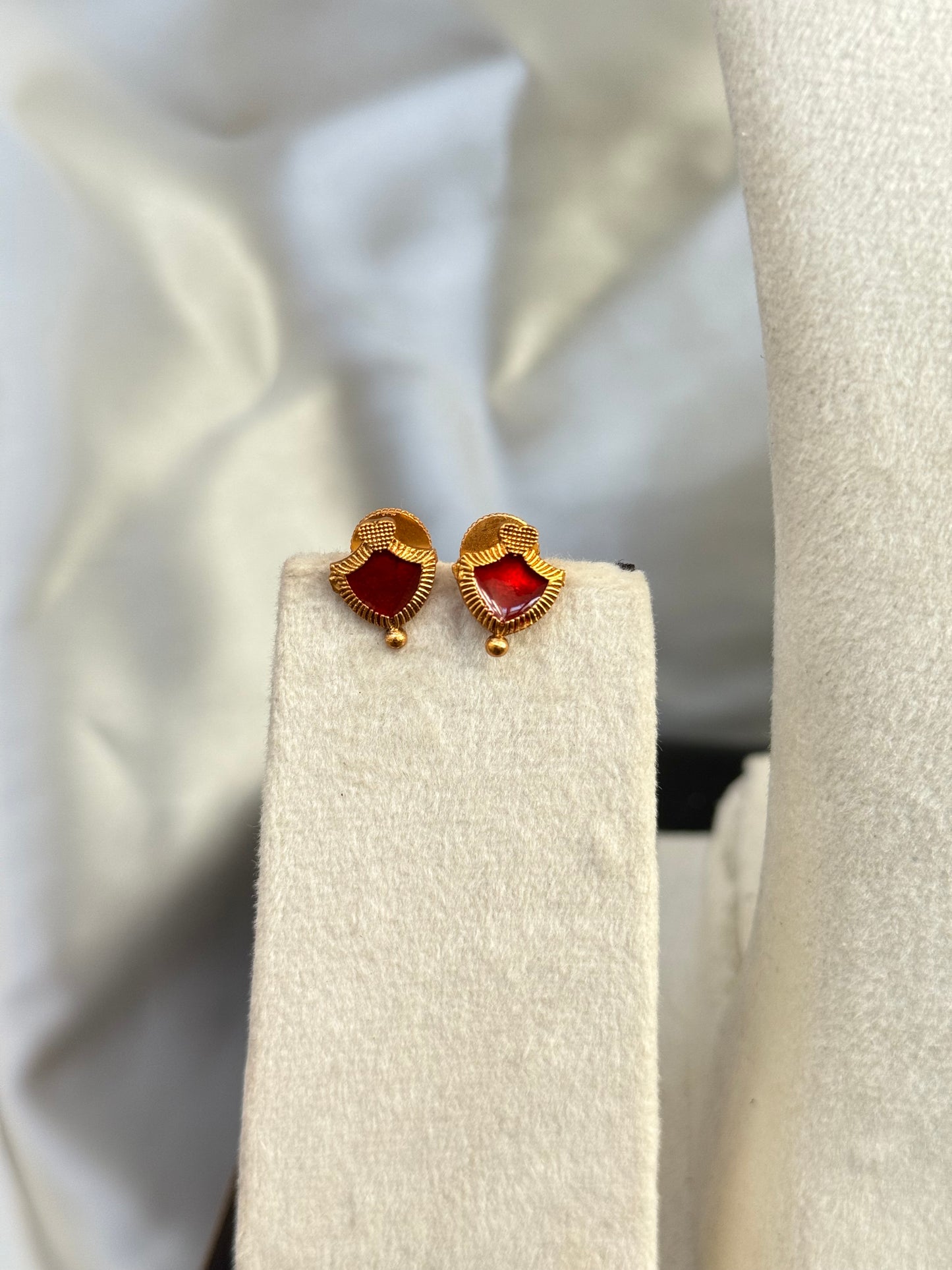 Simple Red Necklace set