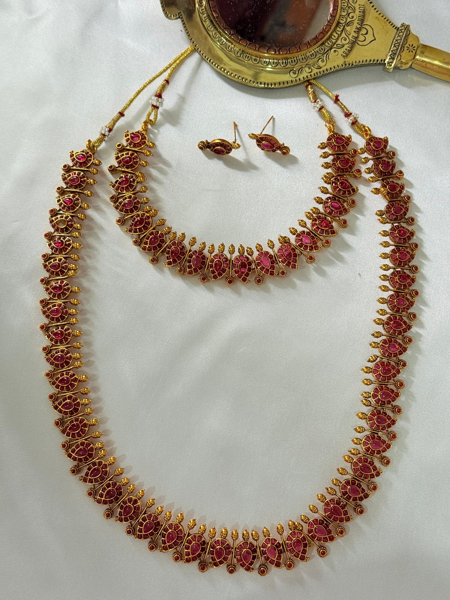 Mango motif close seting short &Long
Necklace