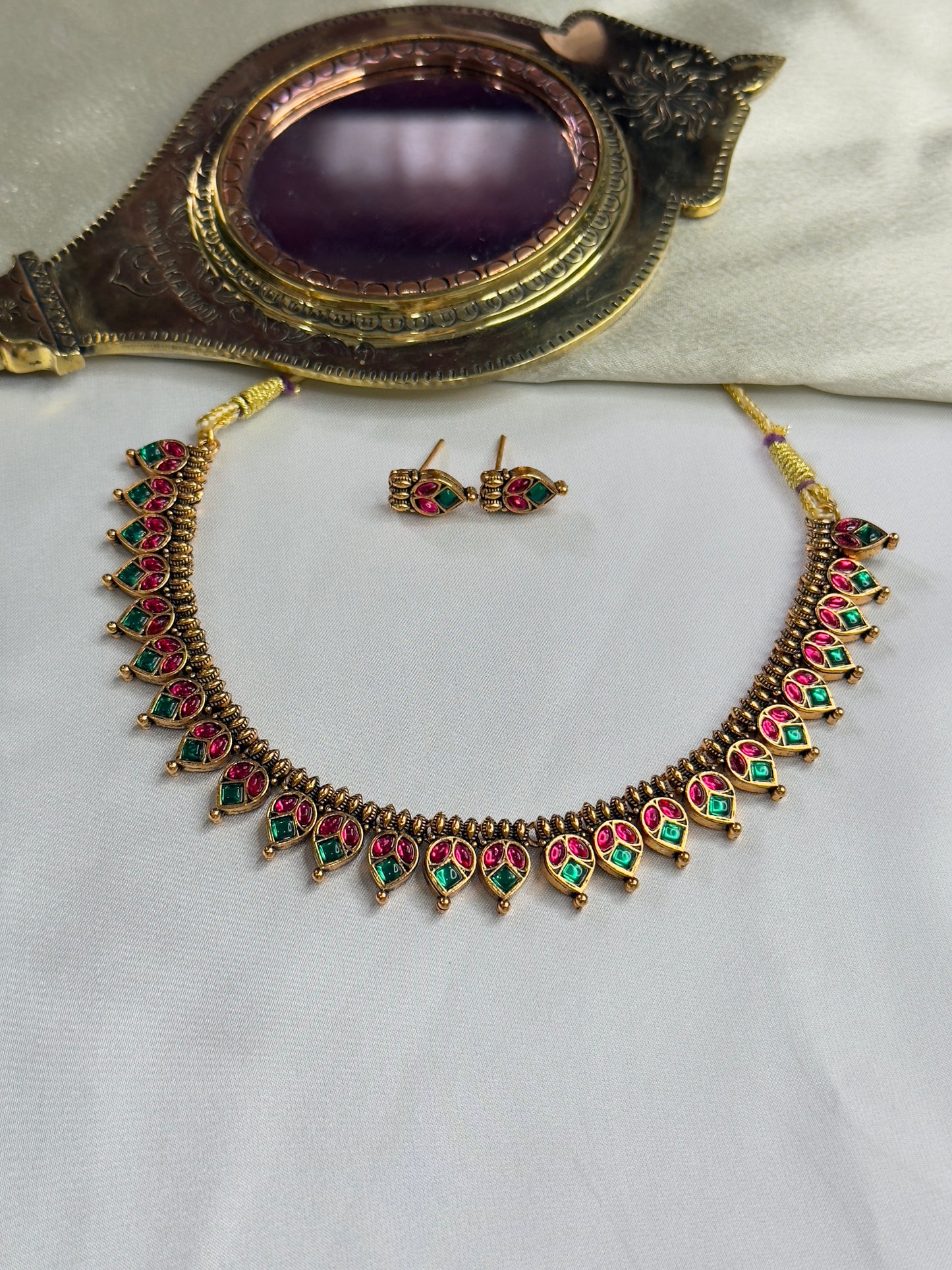 Kemp Stone Necklace