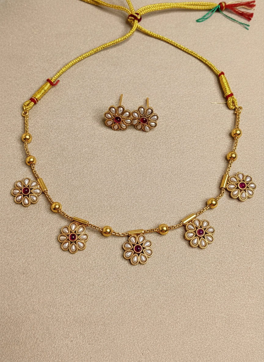 Pearl Blossom Necklace Set