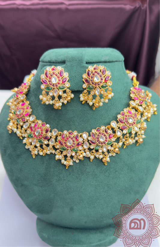 Premium Sarojini
Guttapusalu