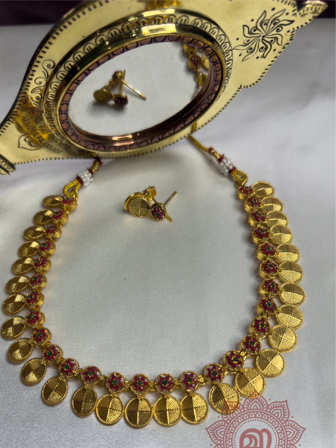 Antique Nacklace Set
