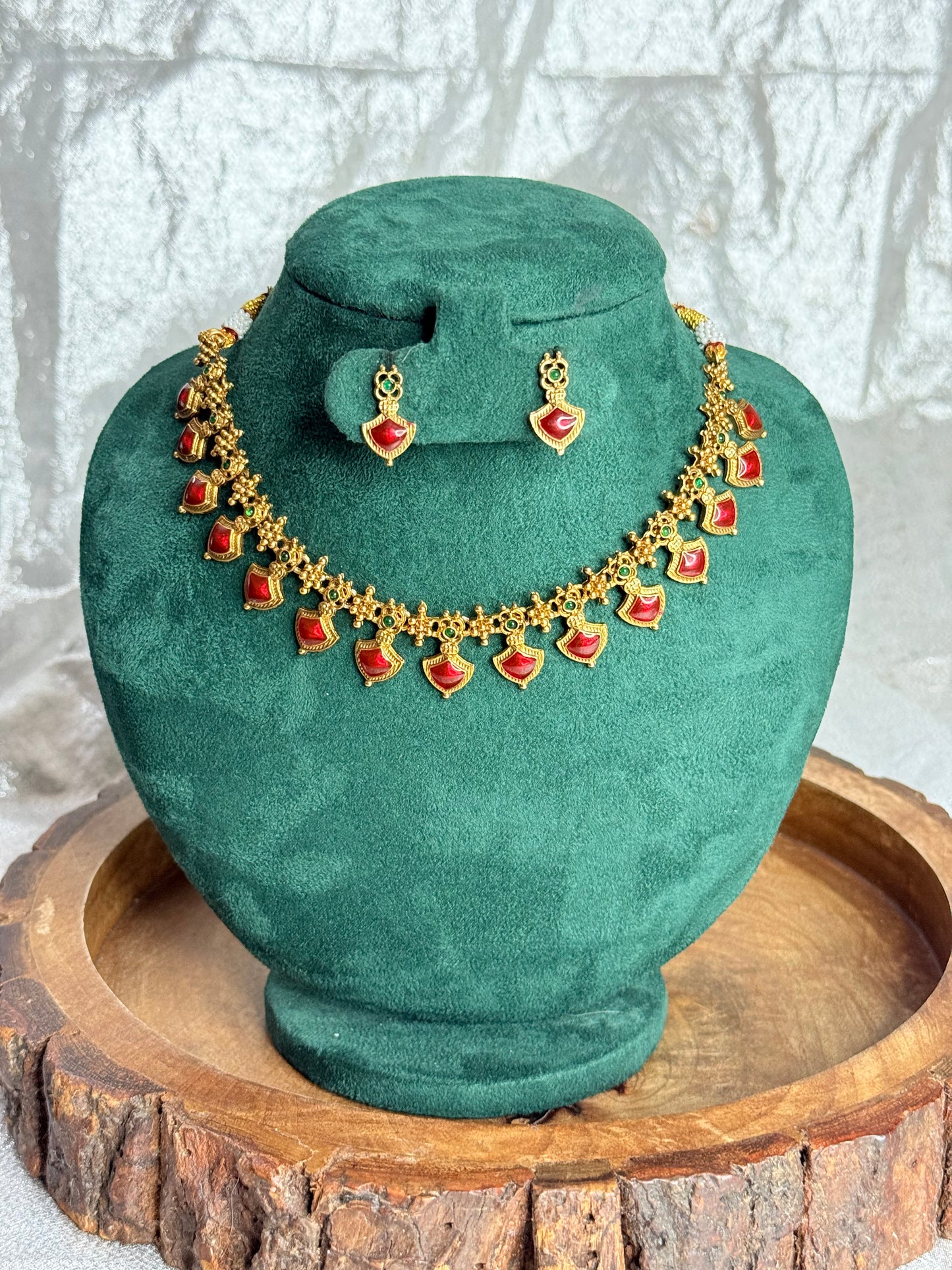 Red Enamel Kerala
Palakka Necklace