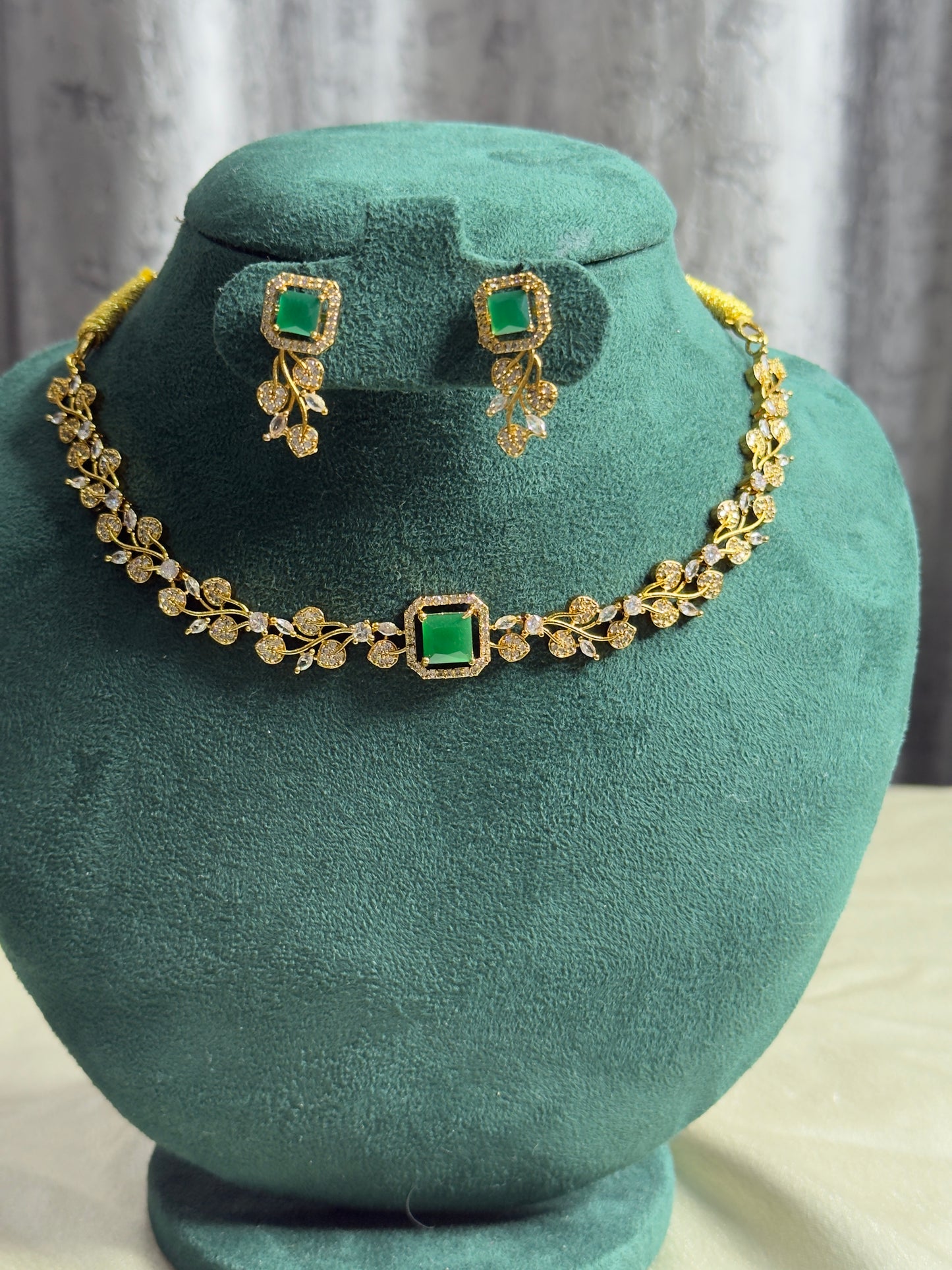 Square stone leafy AD Stone necklace